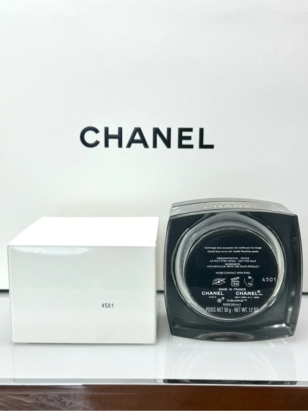 Chanel Sublimage Les Grains de Vanille Facial Scrub Full Size 1.7 BNIB